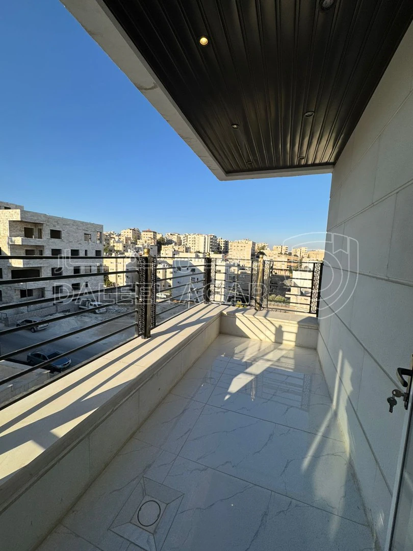 شقة في خلف أسواق شونيزقرب مستشفى تلاع العلي - 125,000 دأ - صورة 1